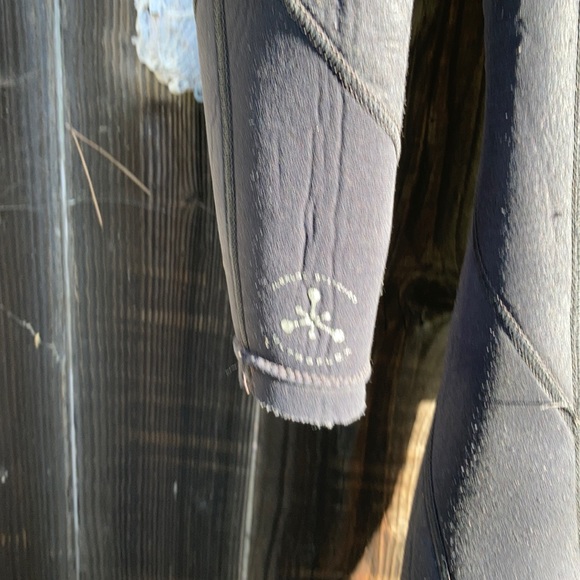 O’Neill Fusion Zip 4/3mm XLT Surf Wetsuit - Picture 11 of 13